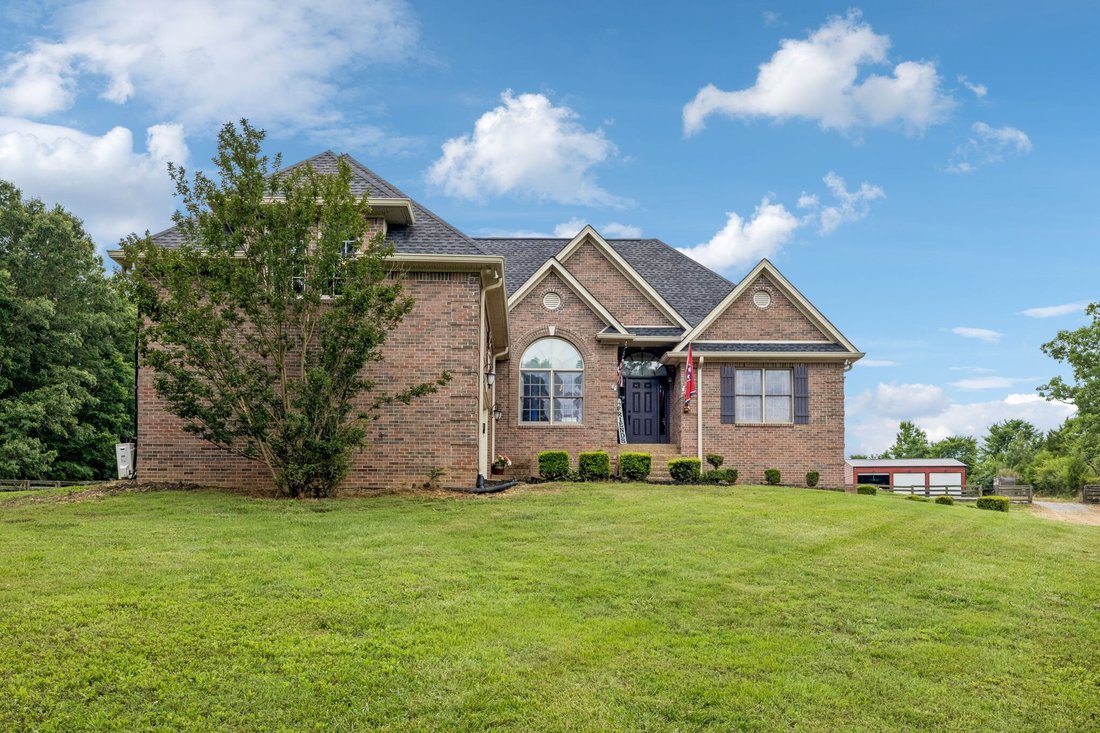 House in McEwen, Tennessee, United States 3 - 18183824