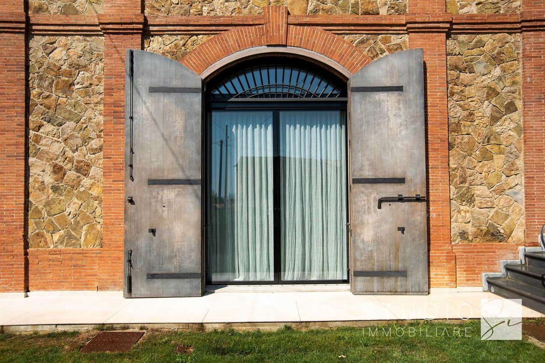 Villa in Adua Avenue - San Biagio, Pistoia, Italy 4 - 18185261