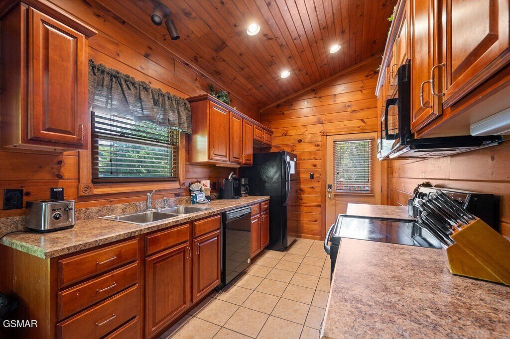 House in Gatlinburg, Tennessee, United States 4 - 18183727