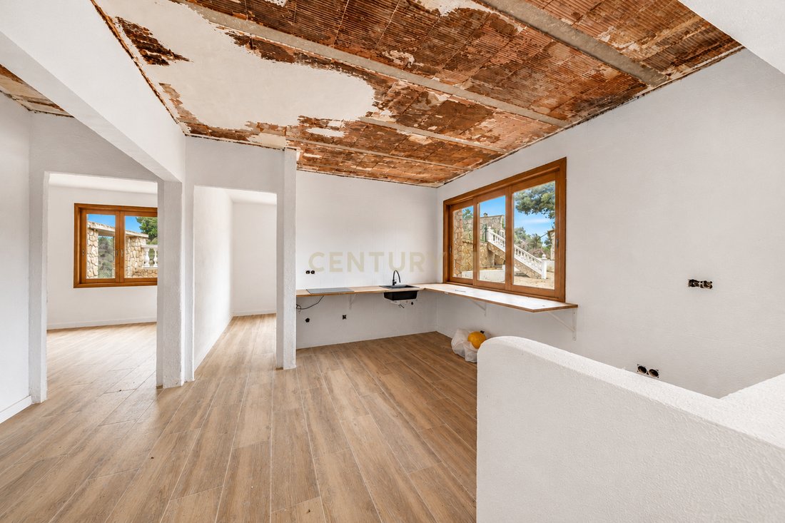 Villa in Vidreres, Catalonia, Spain 5 - 18185325