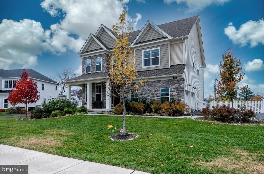 House in Phoenixville, Pennsylvania, United States 1 - 18098611