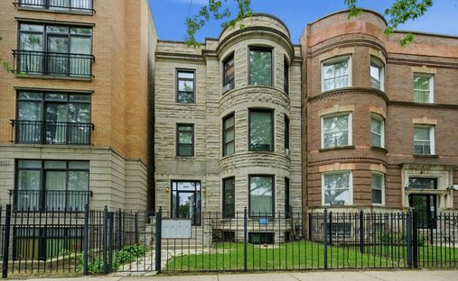 Apartment in Chicago, Illinois, United States 1