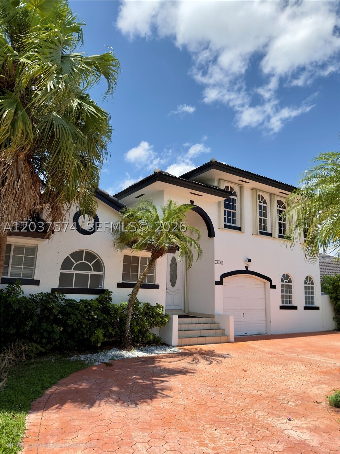 House in Miami, Florida, United States 1 - 18184072