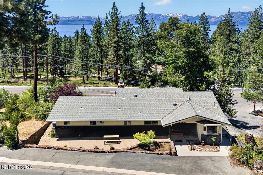 House in Glenbrook, Nevada, United States 2 - 17102818