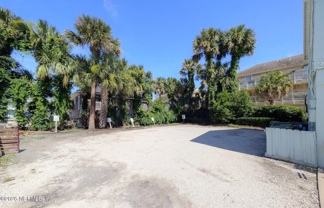 Jacksonville Beach, Florida, United States 5 - 18184948