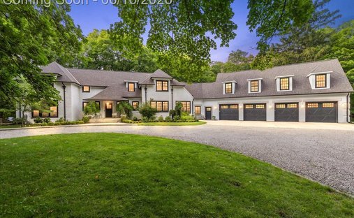 House in Beverly Hills, Michigan, United States 1