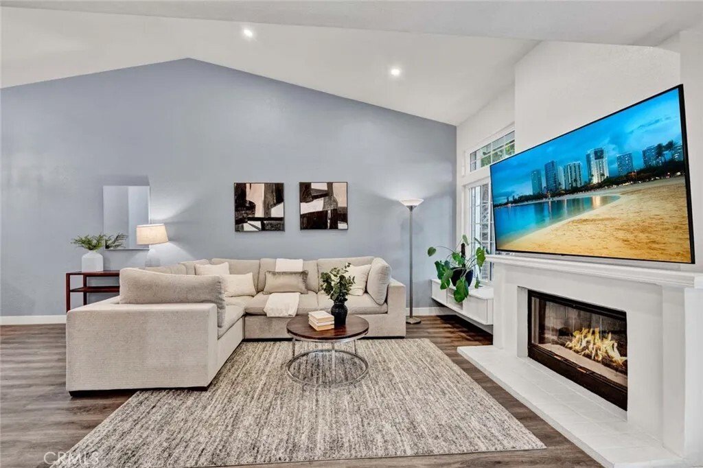 Condo in Tustin, California, United States 4 - 18184927