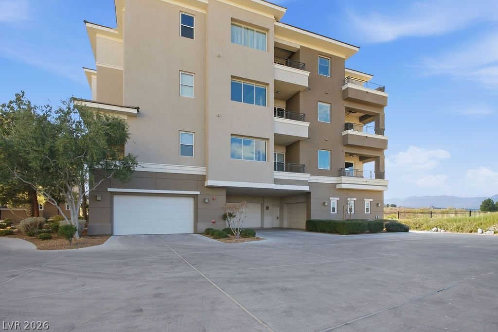 Condo in Las Vegas, Nevada, United States 2 - 18184147