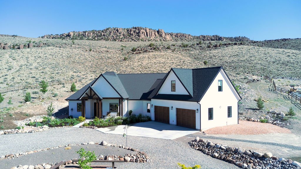 House in Fremont, Utah, United States 1 - 18186456
