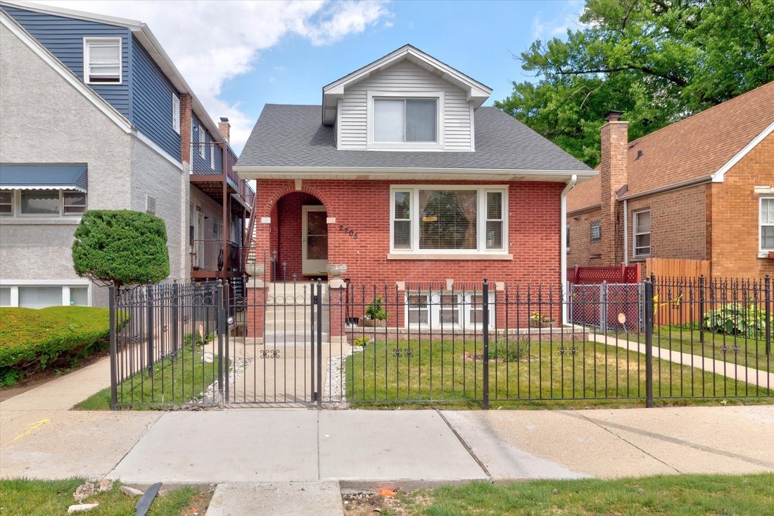 Elmwood Park, Illinois, United States 1 - 18184554