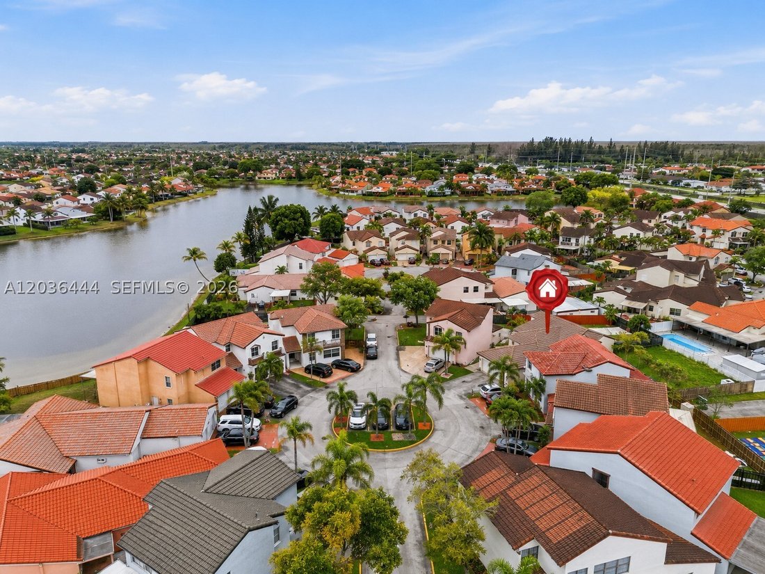 House in Miami, Florida, United States 5 - 18184095