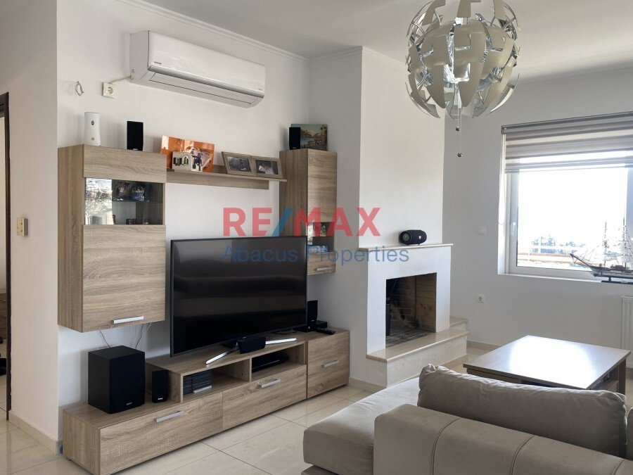 Apartment in Drapetsona, Attica, Greece 4 - 18183942