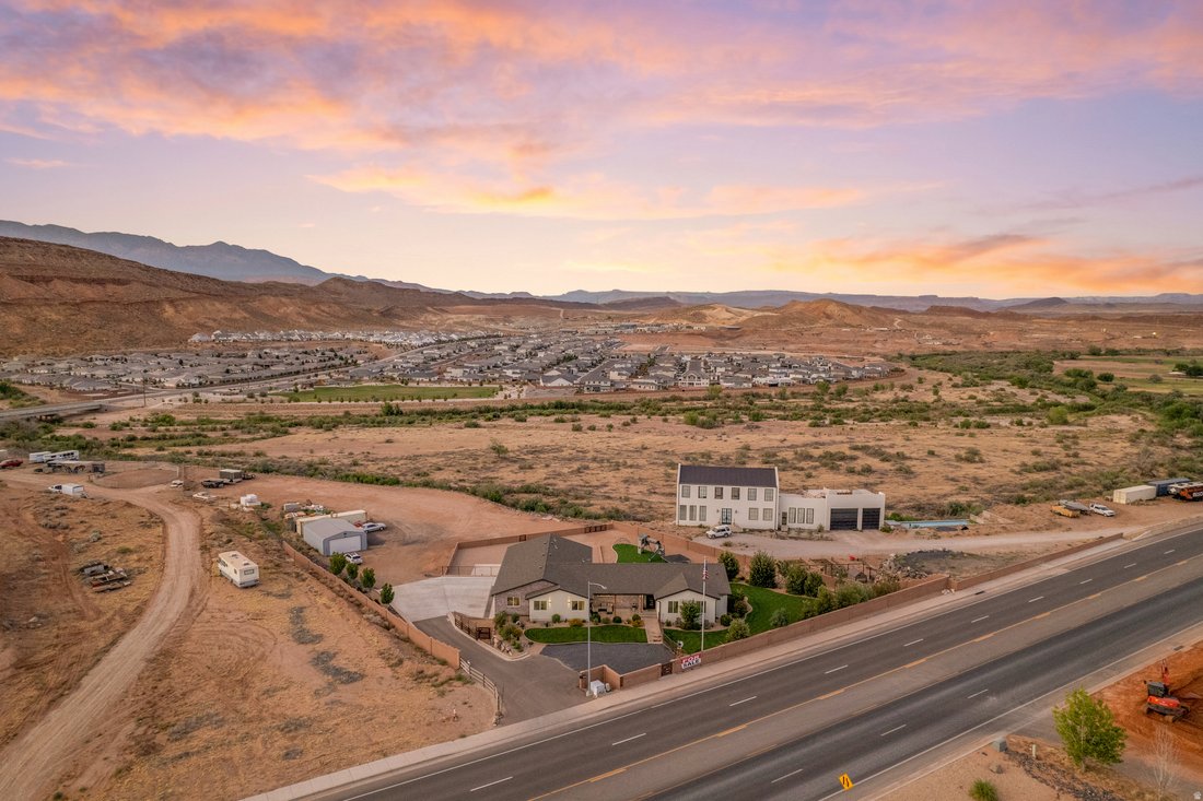 House in Washington, Utah, United States 3 - 18040238