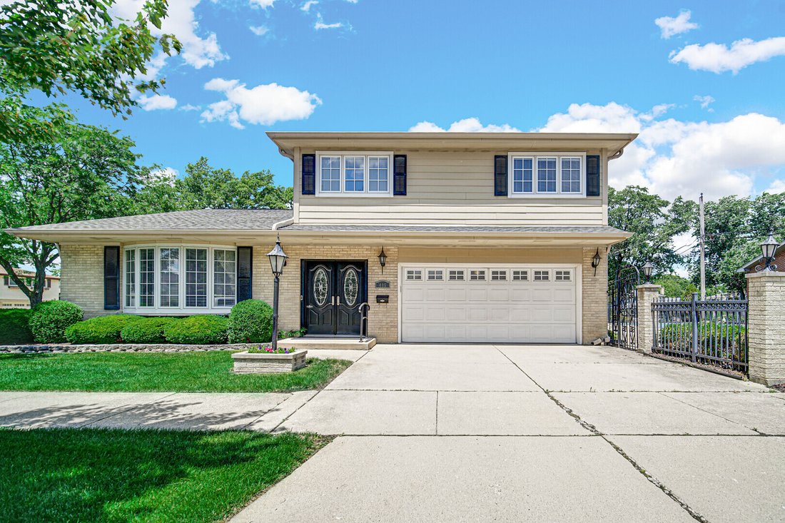 House in Elmhurst, Illinois, United States 1 - 18184534