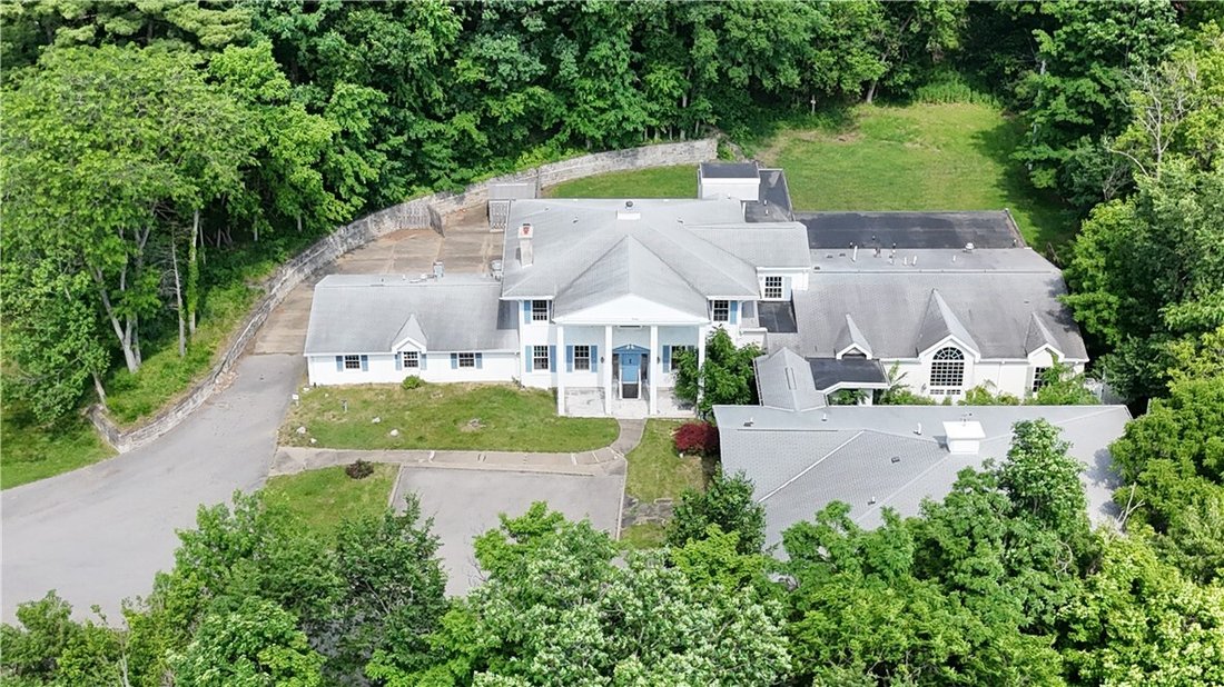 House in Bethel Park, Pennsylvania, United States 5 - 18183516