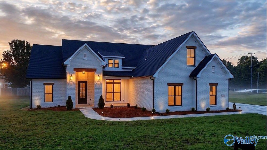 House in Redstone Arsenal, Alabama, United States 1 - 18185215