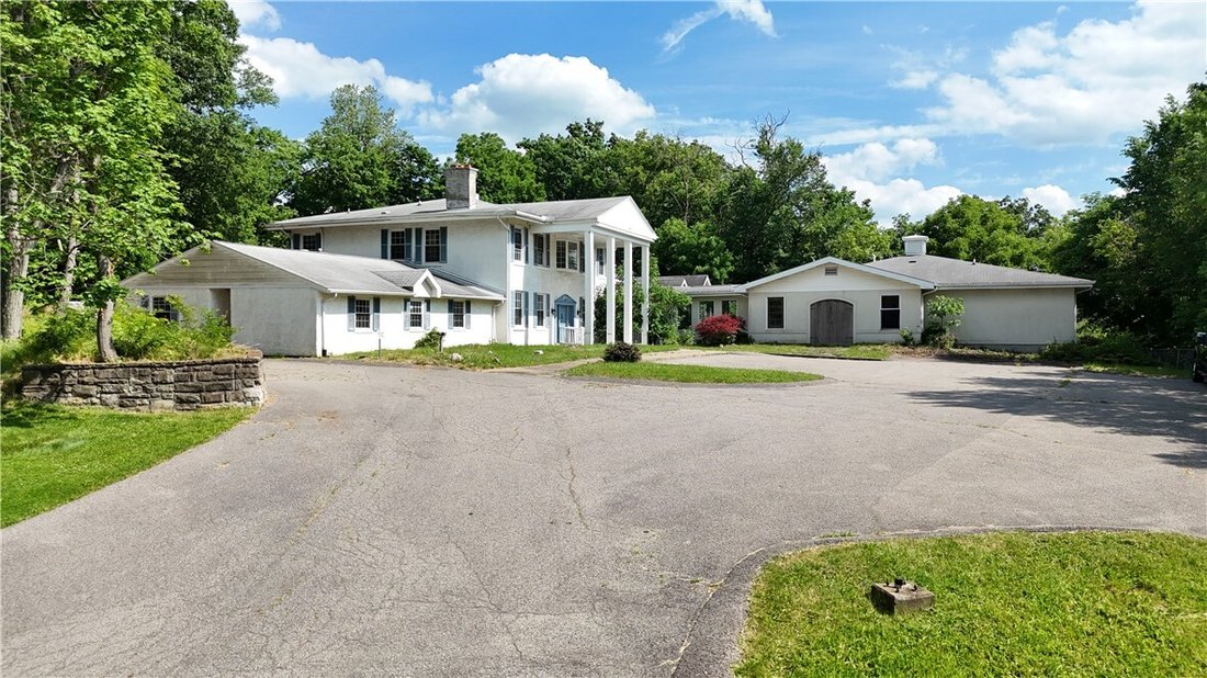 House in Bethel Park, Pennsylvania, United States 1 - 18183516