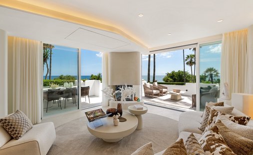 Appartamento a Estepona, Andalusia, Spagna 1
