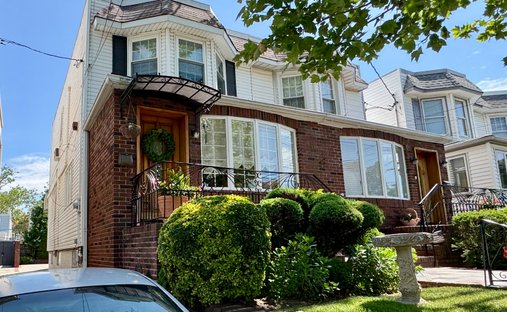 House in New York, New York, United States 1