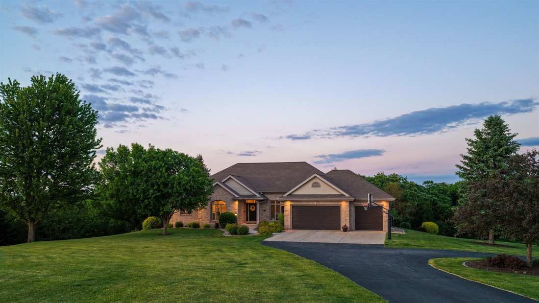 House in Waunakee, Wisconsin, United States 1 - 18184734
