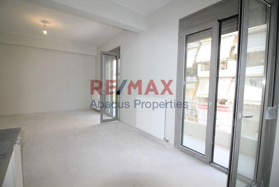 Condo in 5th District of Piraeus, Piraeus, Greece 4 - 18183686
