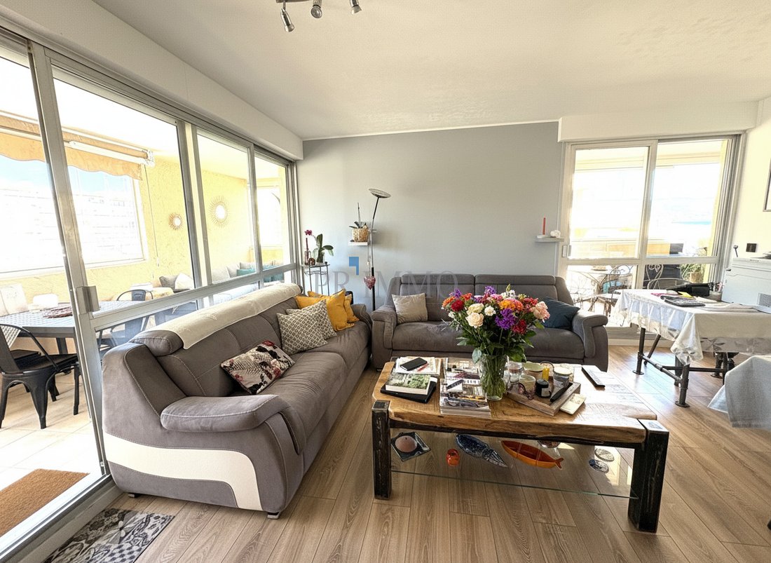Apartment in Nord Est, Bormes-les-Mimosas, France 3 - 18184263