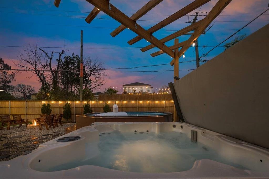House in Dallas, Texas, United States 3 - 18184633