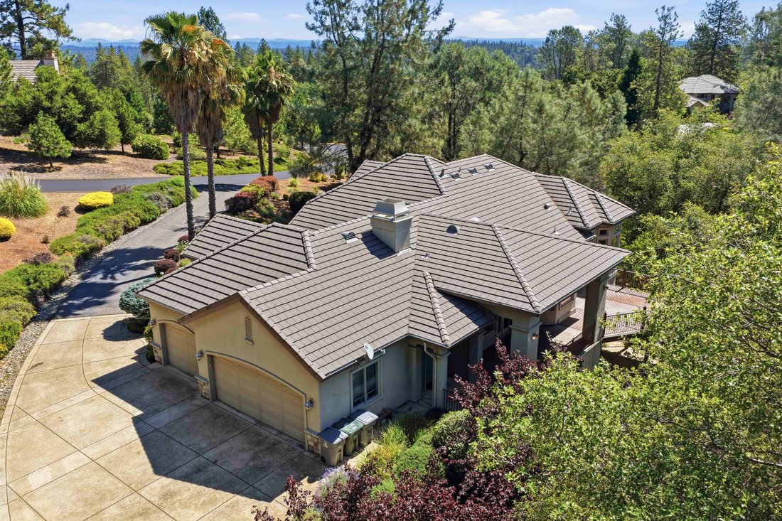 Meadow Vista, California, United States 4 - 18186348