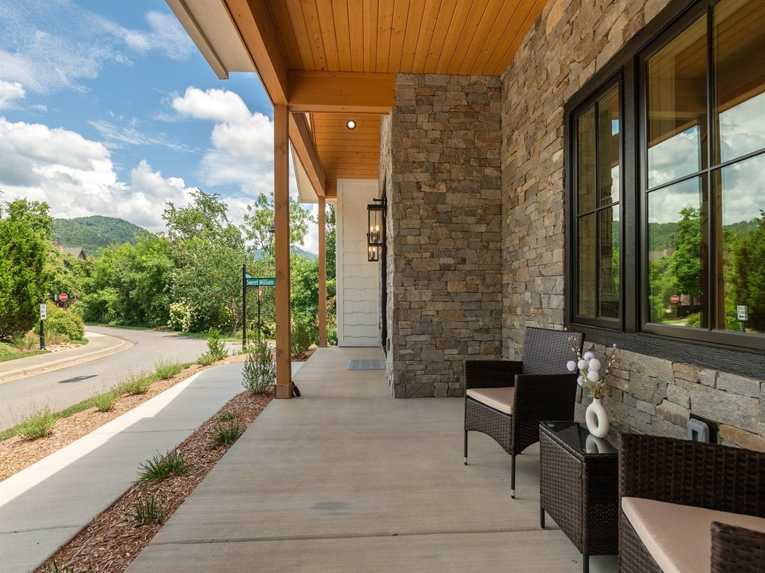 House in Asheville, North Carolina, United States 5 - 18186114