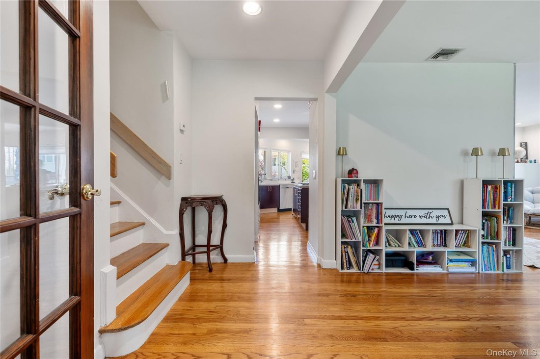 House in Woodmere, New York, United States 3 - 18183944