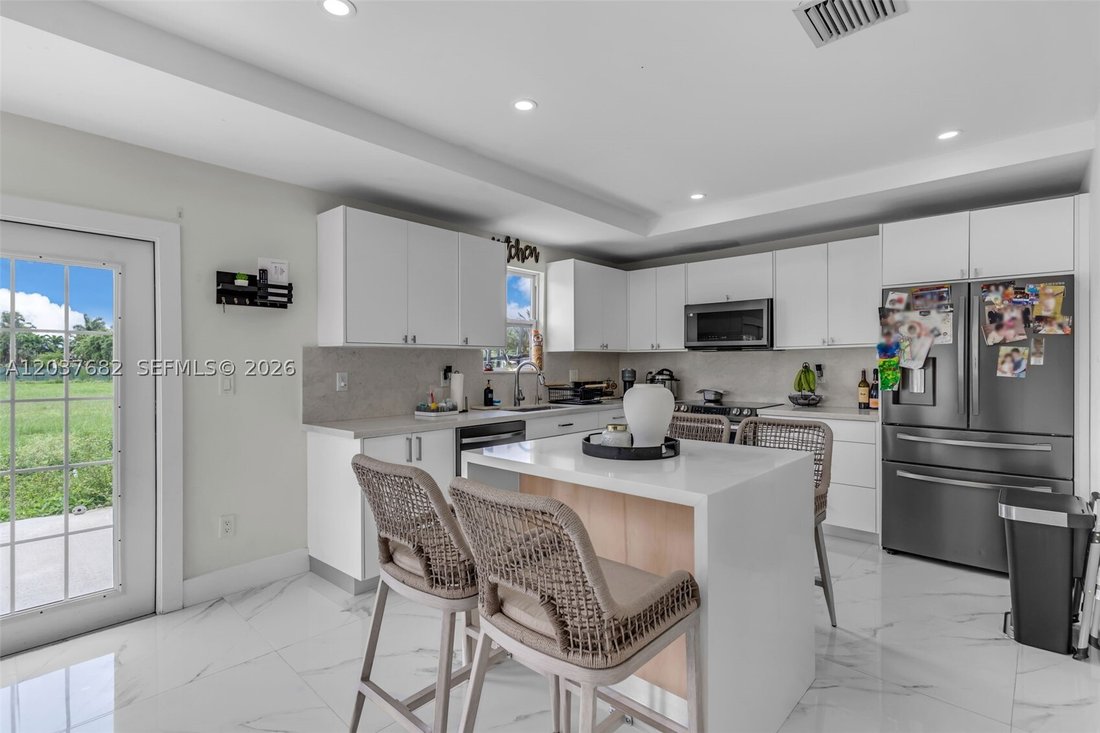 House in Miami, Florida, United States 1 - 18186627