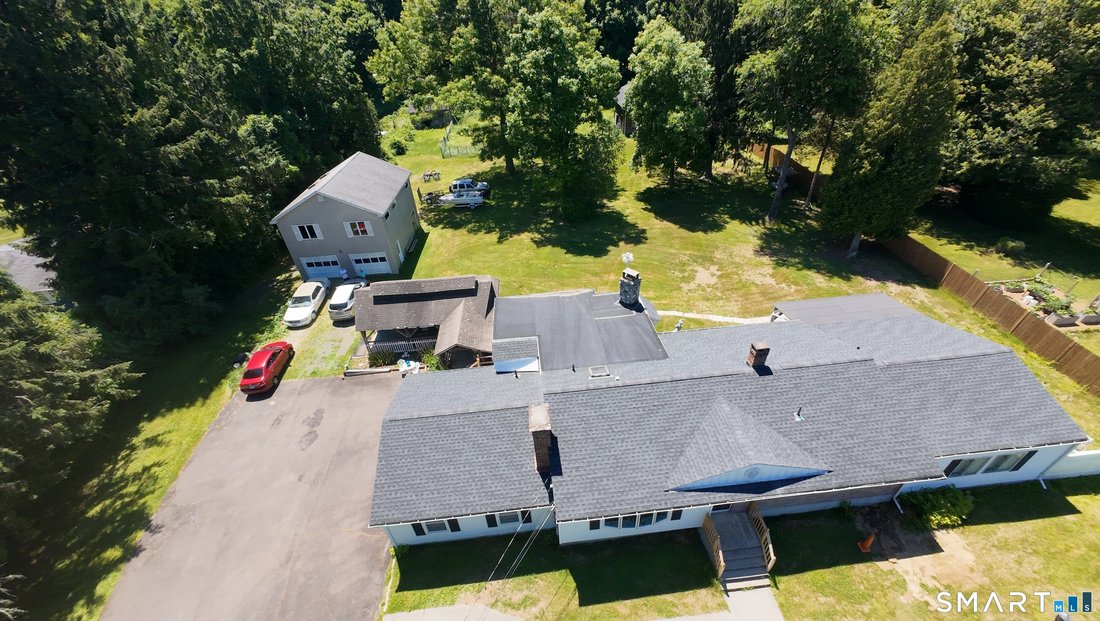 House in Bethel, Connecticut, United States 1 - 17678183