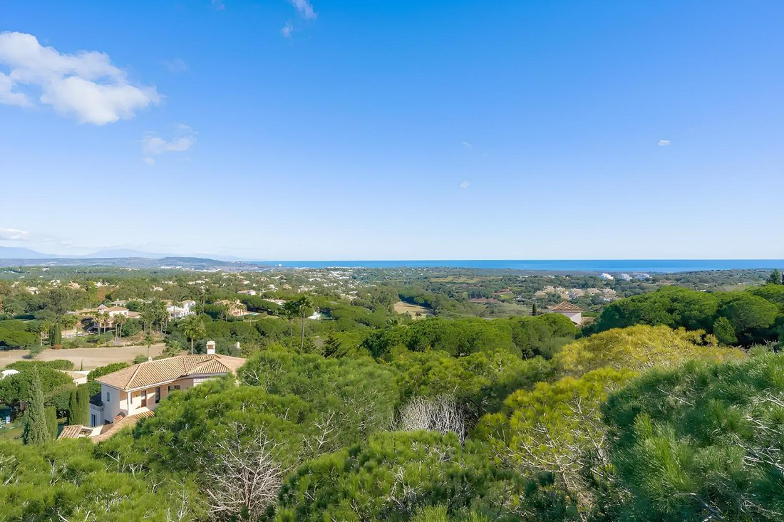 Land in Sotogrande, San Roque, Andalusia 1 - 18186044