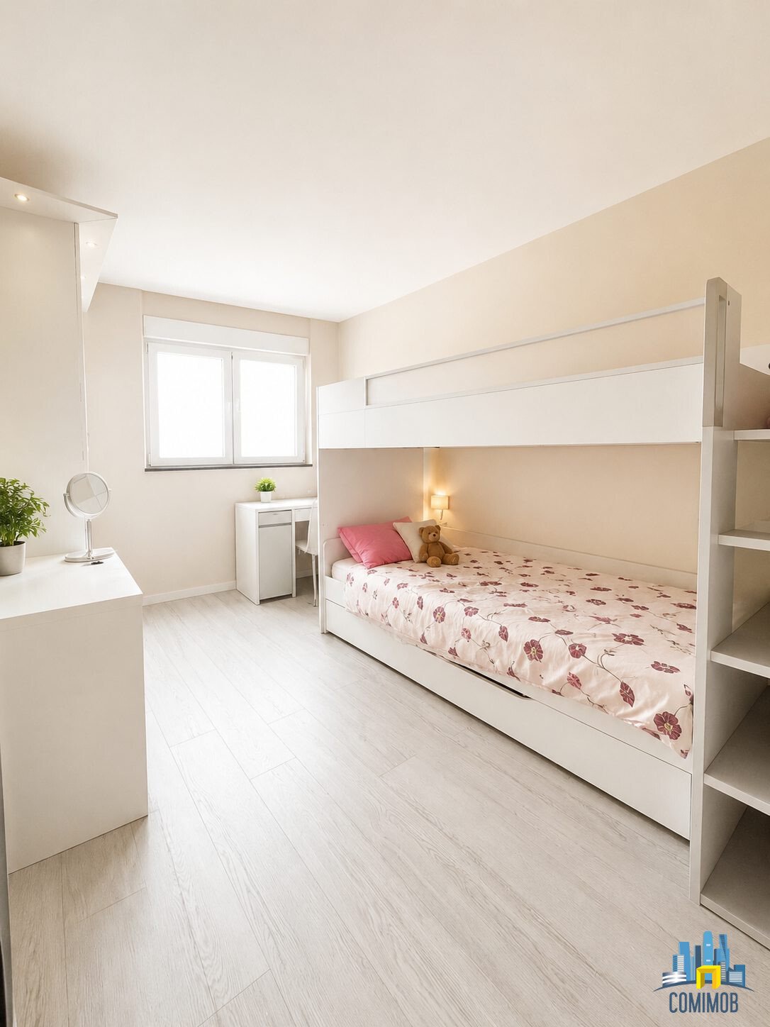 Apartment in Hôtel de Ville, Courbevoie, France 5 - 18186131