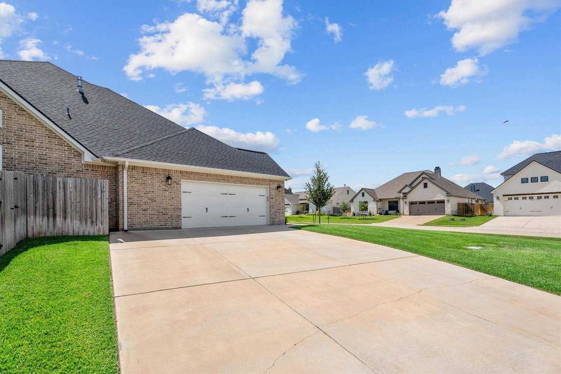 House in College Station, Texas, United States 2 - 18185650