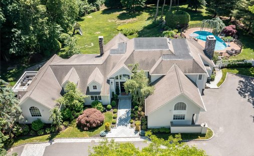 House in Muttontown, New York, United States 1