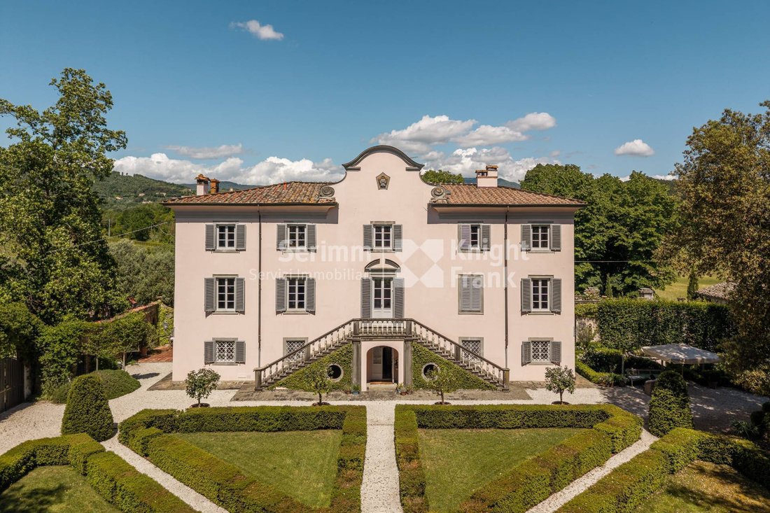 Villa in Area Monte San Quirico - Sant'Alessio, Lucca, Tuscany 1 - 18186001