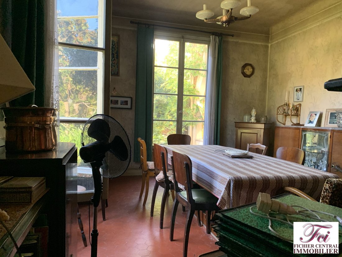 Villa in Menton, Provence-Alpes-Côte d'Azur, France 2 - 18186101