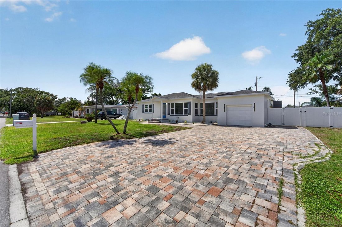 House in St. Petersburg, Florida, United States 3 - 18186606