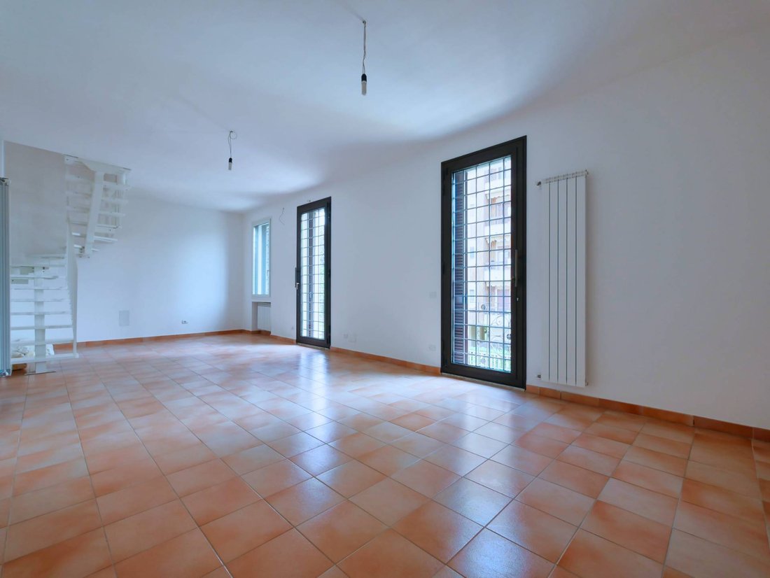 House in Rondò-Torretta, Sesto San Giovanni, Lombardy 1 - 18186002