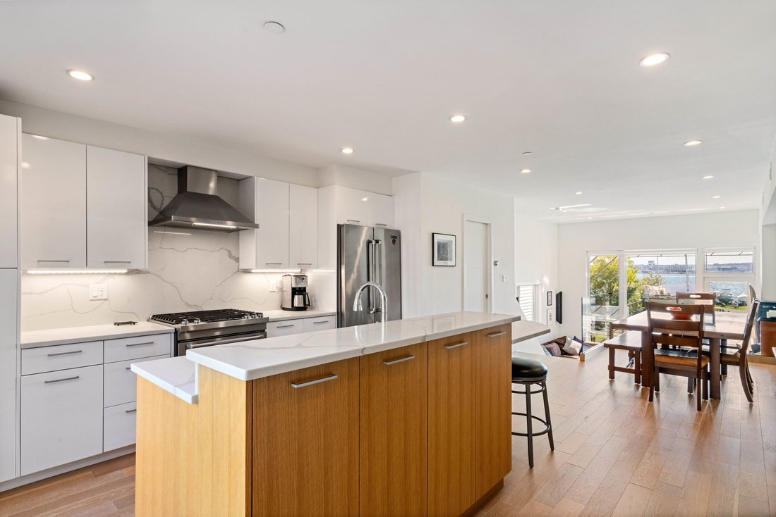 Condo in Boston, Massachusetts, United States 4 - 18186261