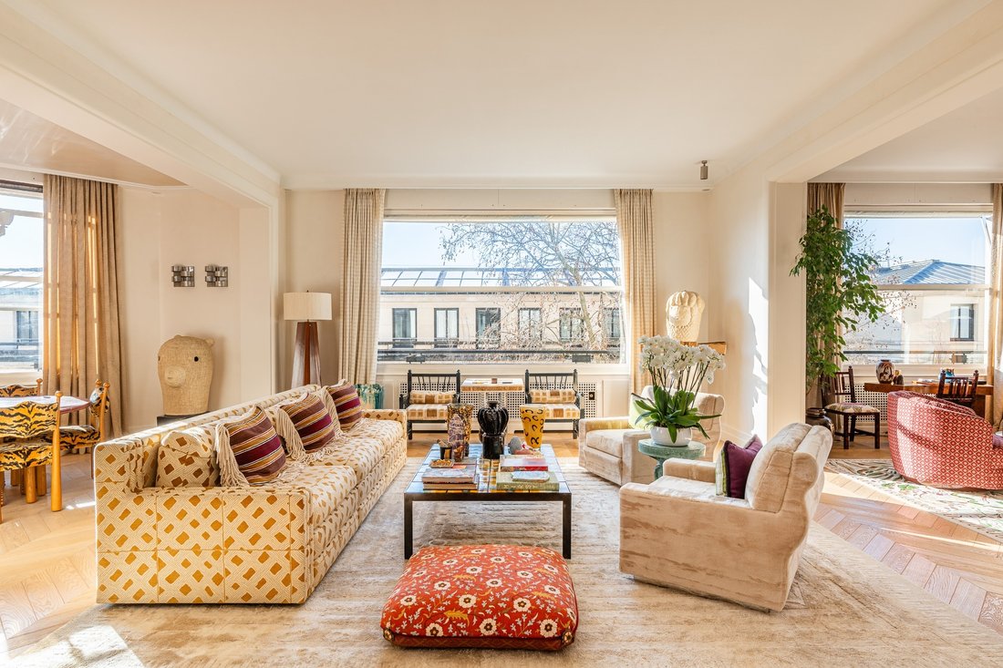 Apartment in Bois de Boulogne, Paris 16e Arrondissement, Paris 1 - 18186242