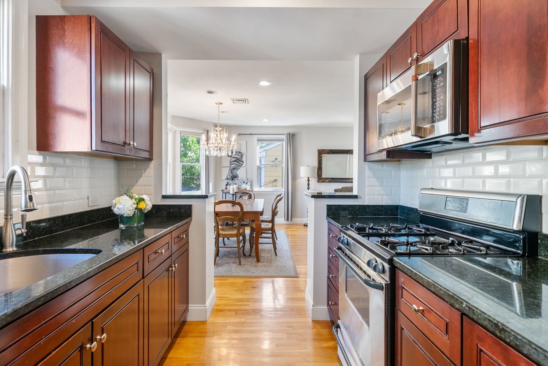 Condo in Boston, Massachusetts, United States 4 - 18186293