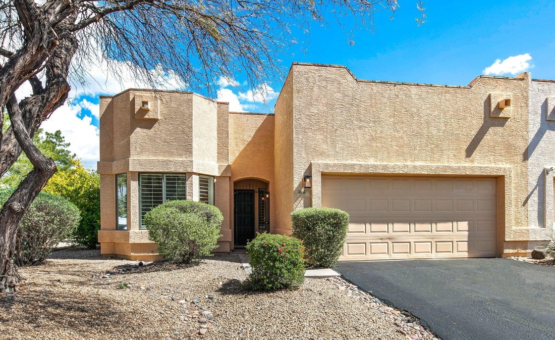 Carefree, Arizona, United States 2 - 18186275