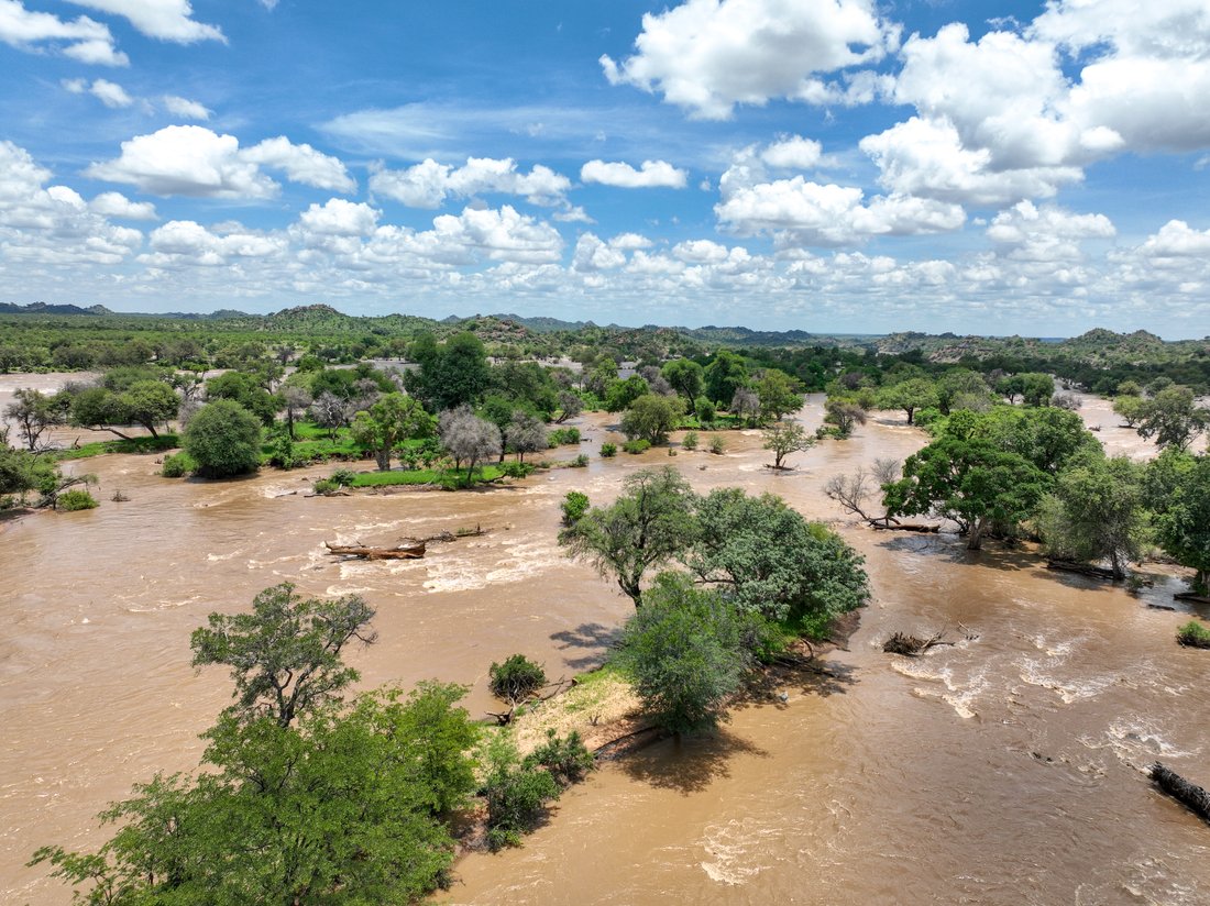 Land in Musina, Limpopo, South Africa 4 - 18185959