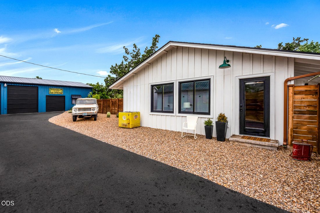 House in Redmond, Oregon, United States 5 - 18186694
