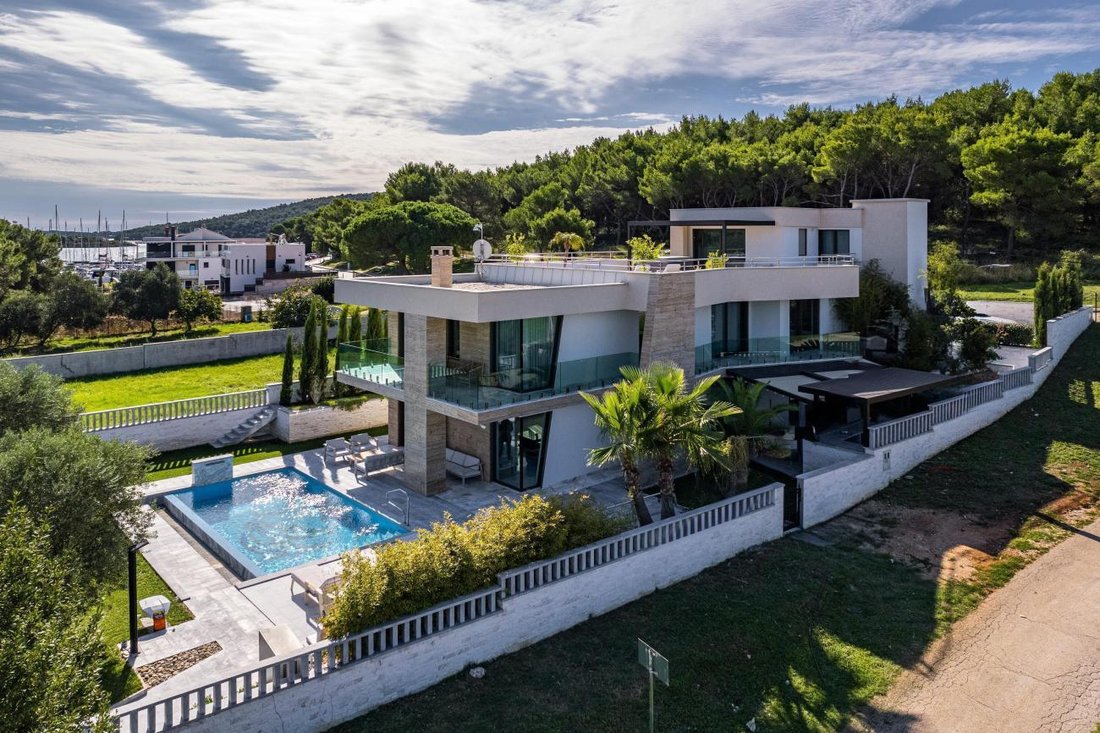 Villa in Medulin, Istria County, Croatia 5 - 18187204