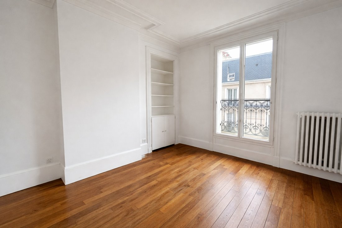 Apartment in Pereire-Malesherbes, Paris 17e Arrondissement, Paris 4 - 18187590