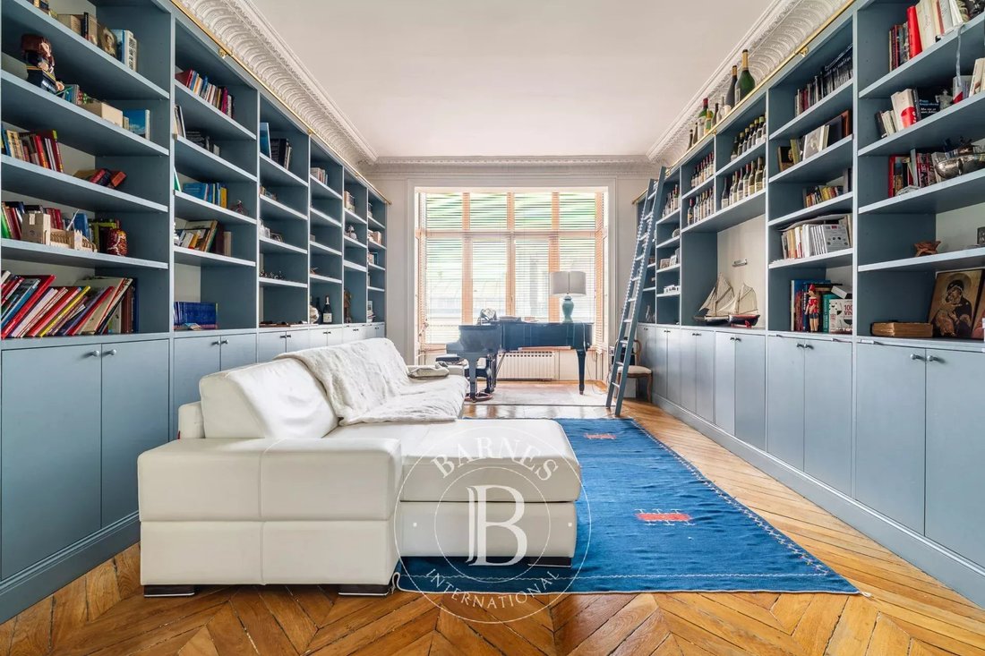Apartment in Porte Dauphine, Paris 16e Arrondissement, Paris 3 - 17646983