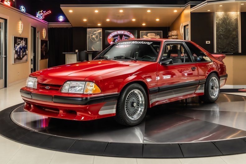 Coupe in Plymouth, United States 1 - 18187003